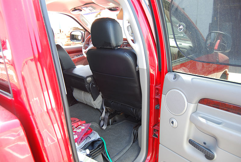 DODGE RAM 1500 2500 3500 20032012 IGGEE S.LEATHER CUSTOM FIT SEAT