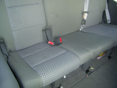 2004 Nissan armada seat cover #4