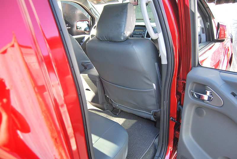 2008 Nissan frontier seat covers #4