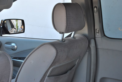 By cover nissan quest seat #9