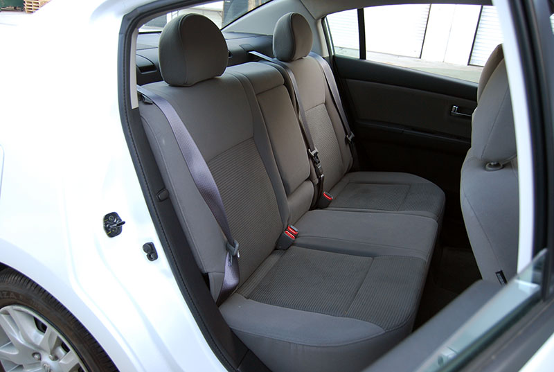 Custom seat covers nissan sentra